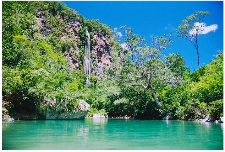 Cachoeira no Boca da Onça em Bonito