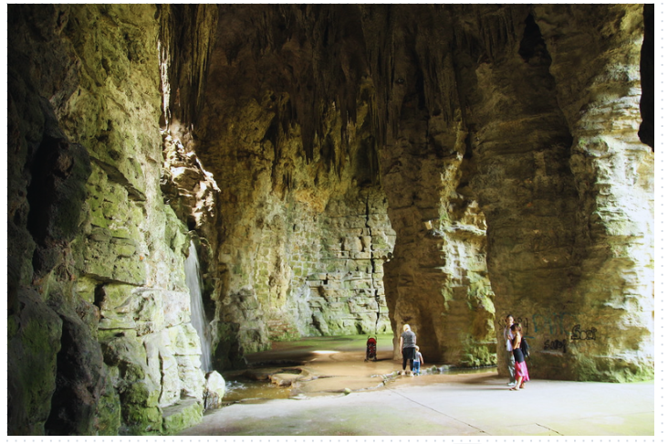 Grutas na França