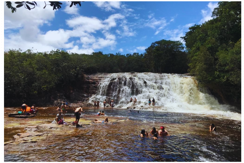 Cachoeira na Amazônia